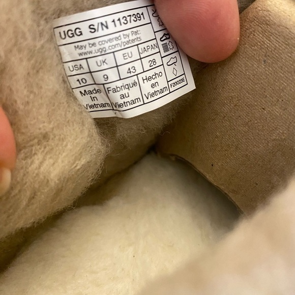 NWT IN BOX UGG Ultra Mini Classic Driftwood Size 10 - Picture 8 of 9